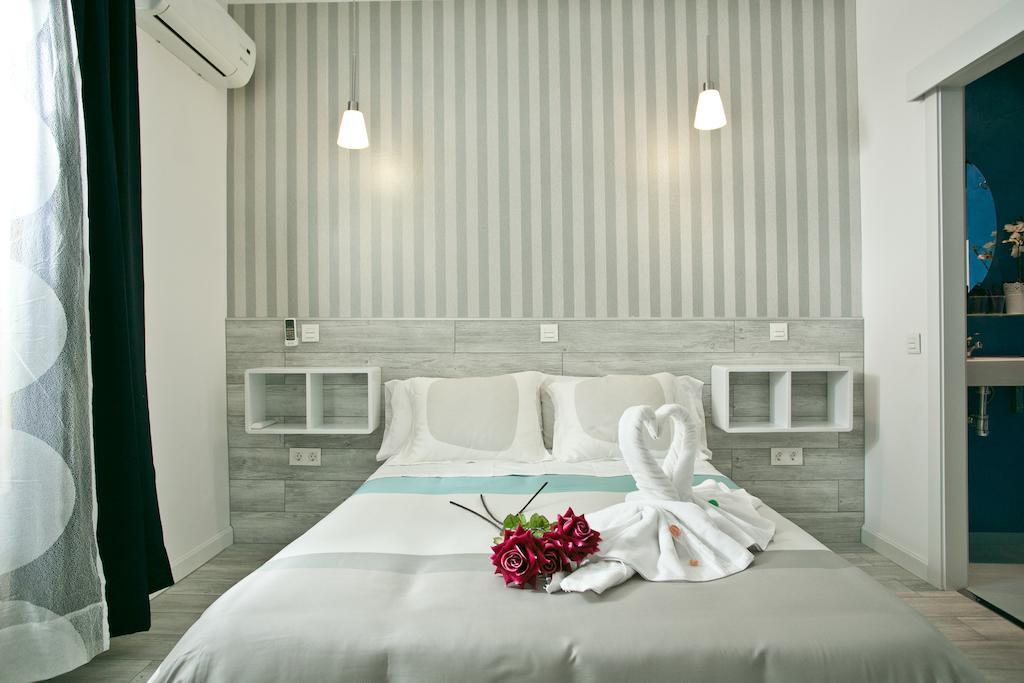 Hostal Lauria Madrid Extérieur photo