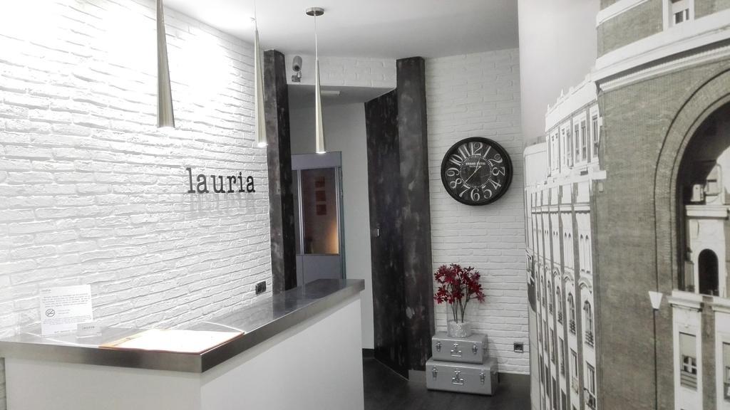 Hostal Lauria Madrid Extérieur photo