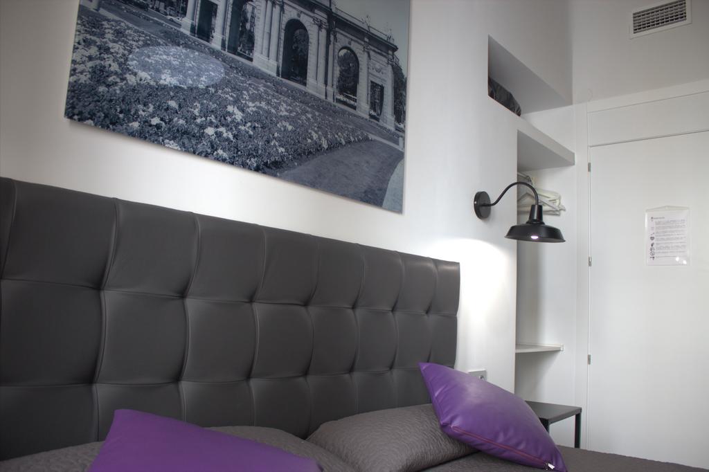 Hostal Lauria Madrid Extérieur photo