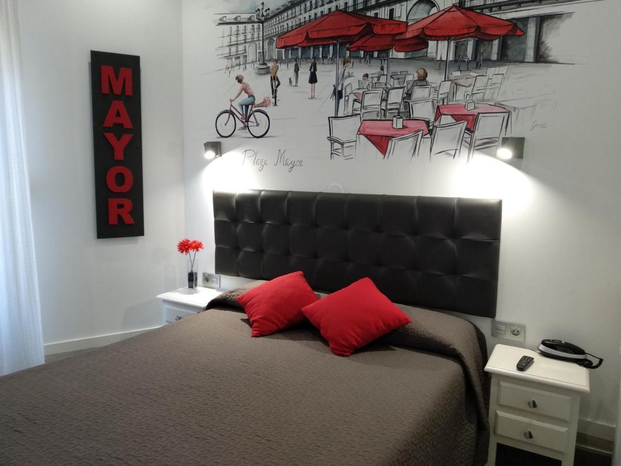 Hostal Lauria Madrid Extérieur photo